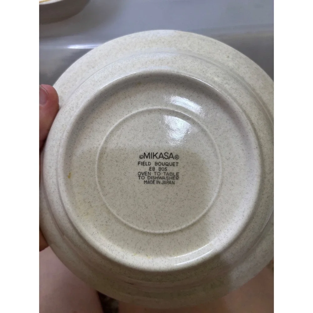 Vintage Mikasa Field Bouquet EB 805 Soup Salad Bowls Set of 2  8.25in